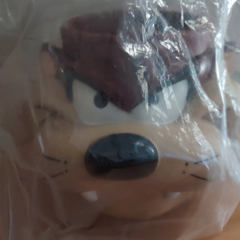 Looney Tunes Bundle of Four Mugs - Picture 5 of 6